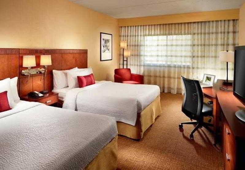 Courtyard By Marriott Atlanta Executive Park/Emory Hotell Exteriör bild